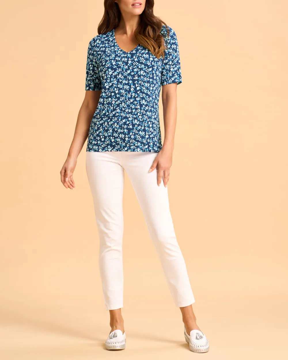 1/2 Sleeve V-Neck Tee