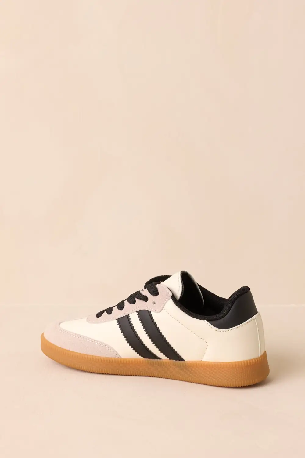 Easy Faux Leather Leather Sneakers