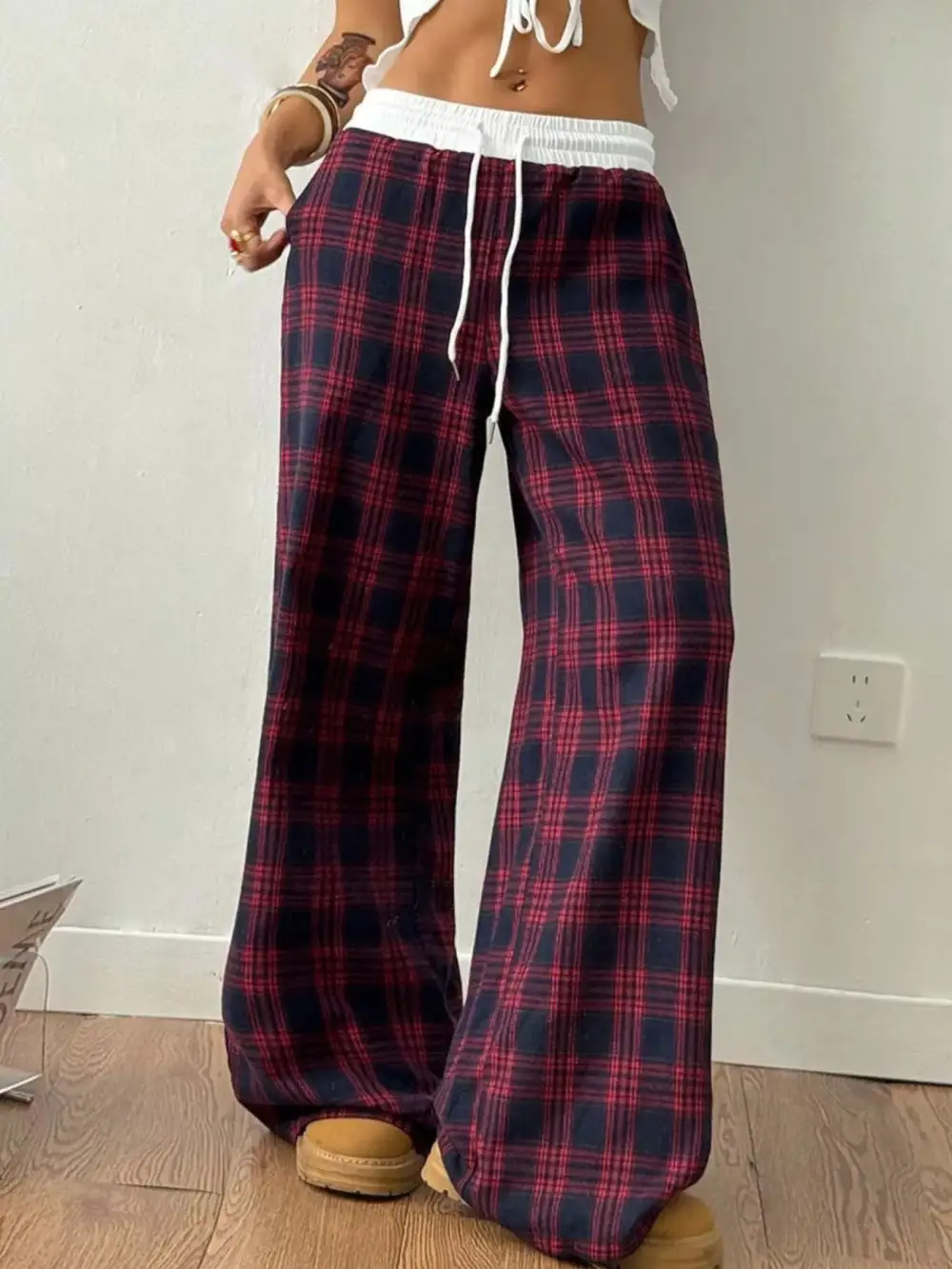 Plaid Wide Leg Pants With Elastic Waistband