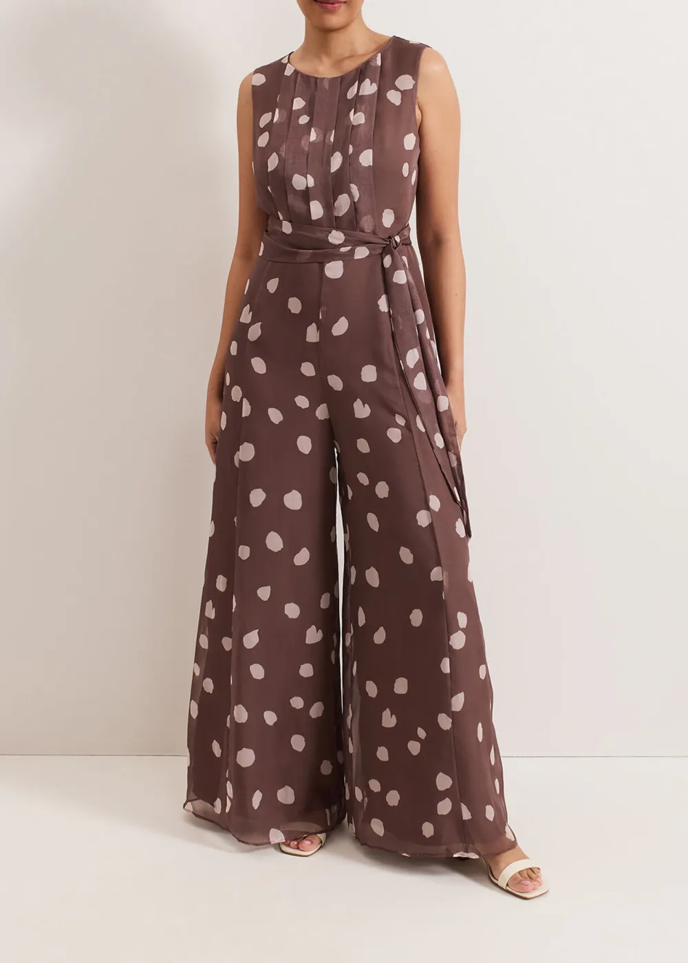 Soft Polka Dot Art Style Round Neck Sleeveless Dress