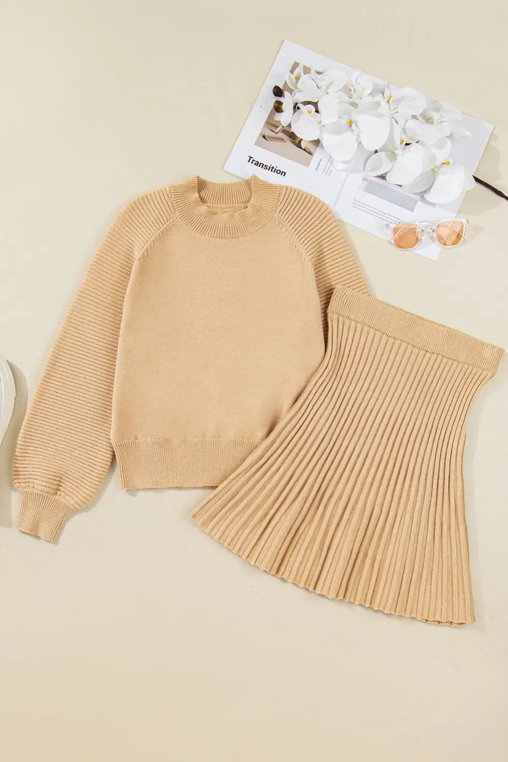 Plain Neck Puff Sleeve Detail Sweater