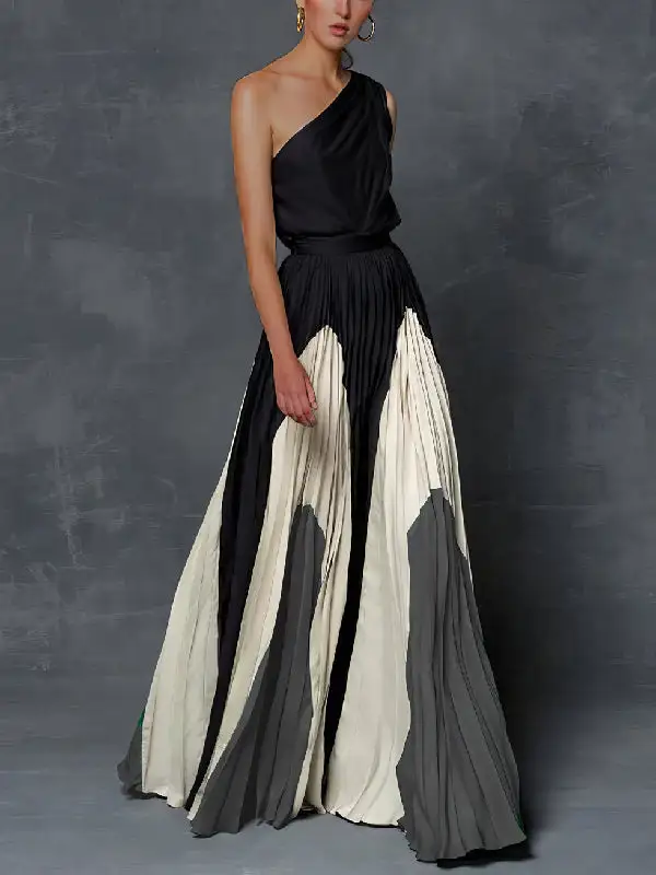 Pleated Printed Sleeveless Maxi Dress
