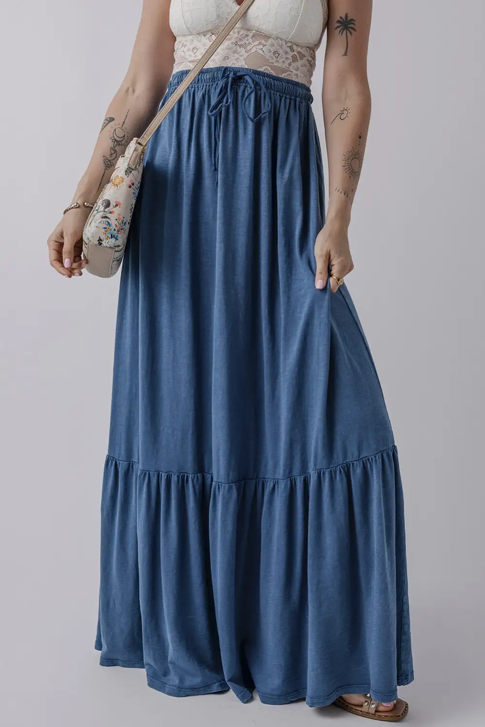 Chic Maxi High Waist Lace Skirt