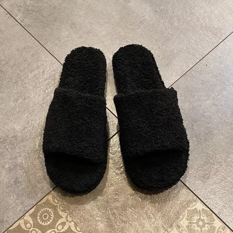 Textured Open Toe Platform Slippers