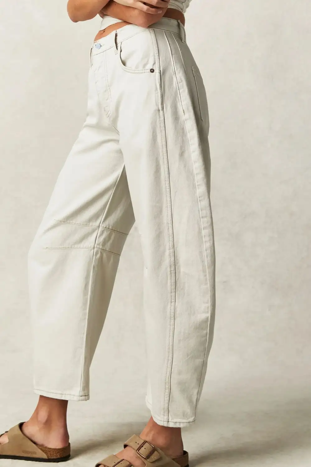 Balloon Leg Relaxed Jeans