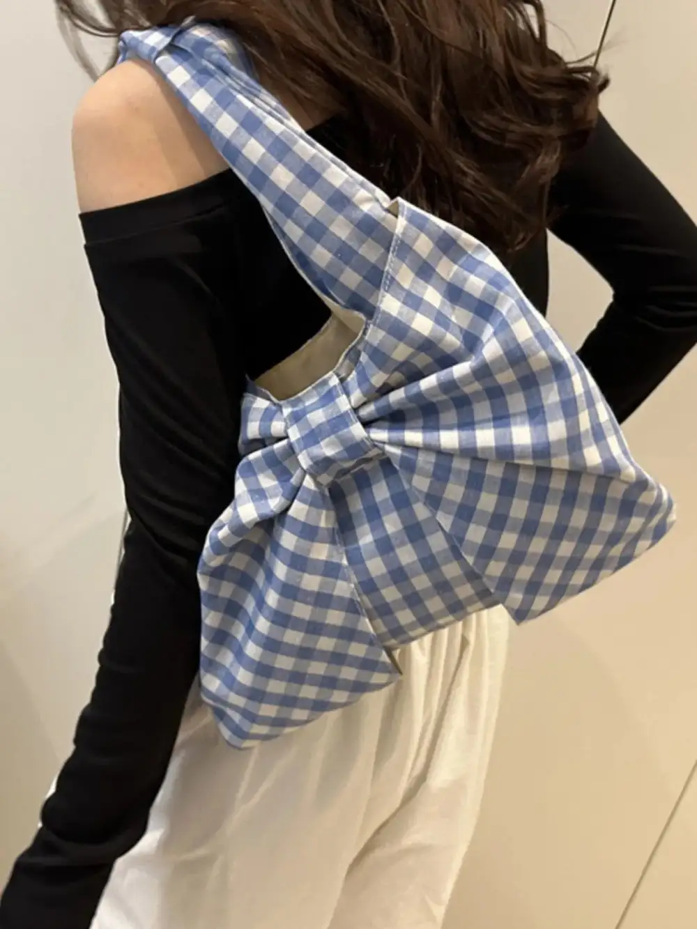 Bow Accent Ruched Shoulder Bag