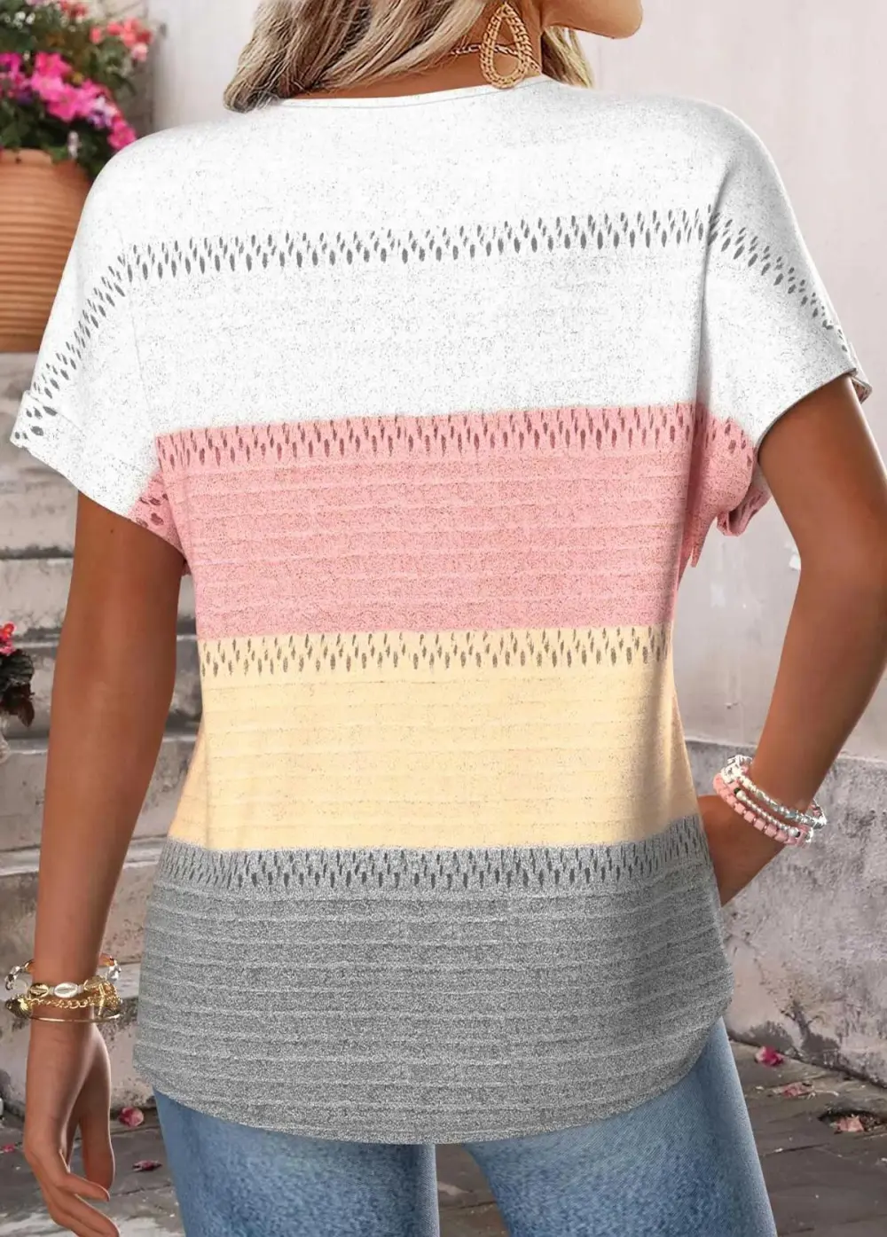 Multi Color Tummy Coverage Geometric Print T Shirt