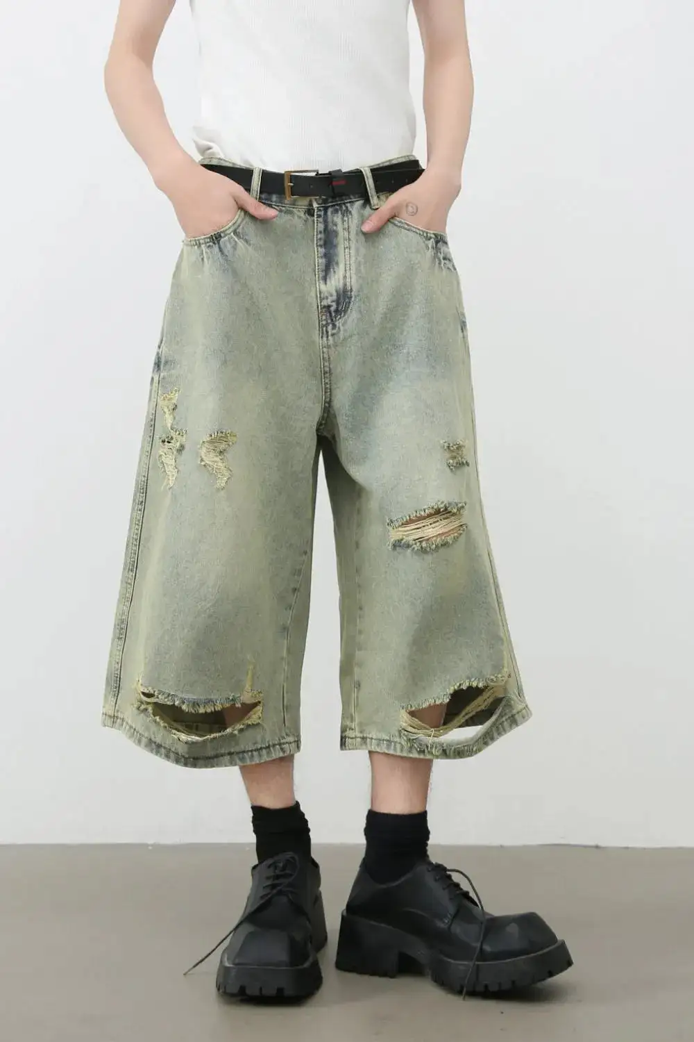 Relaxed Cotton Blend Casual Shorts