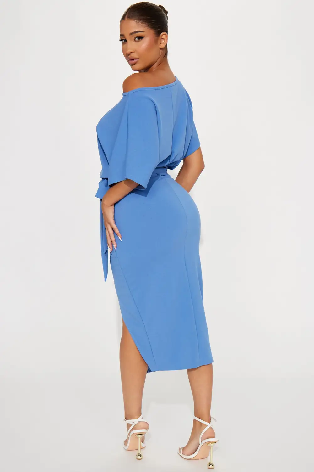 Please Hold Midi Dress - Blue