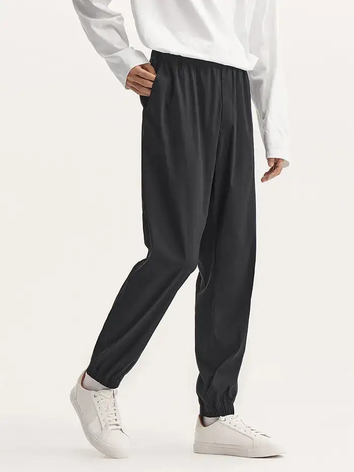 Men's Core Loose-fit Denim Pants