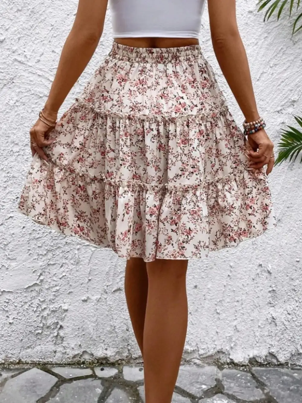 Textured Ruffle Trim Printed Silhouette Skirt