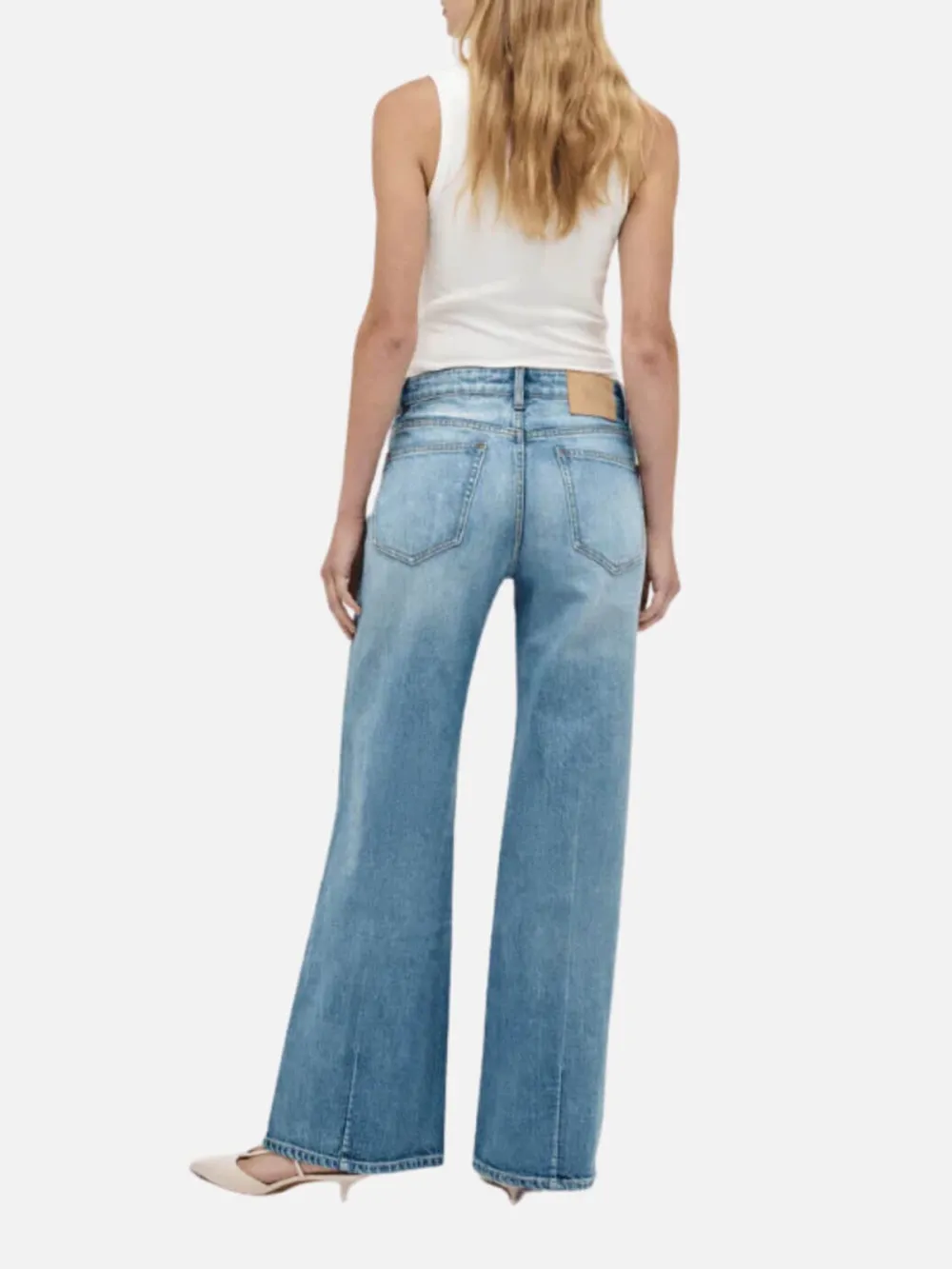 Pocketed Mid-Waist Jeans