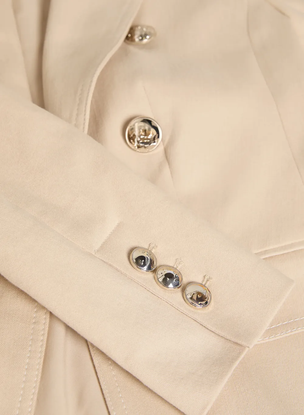 Solid Color Buttoned Denim Blazer