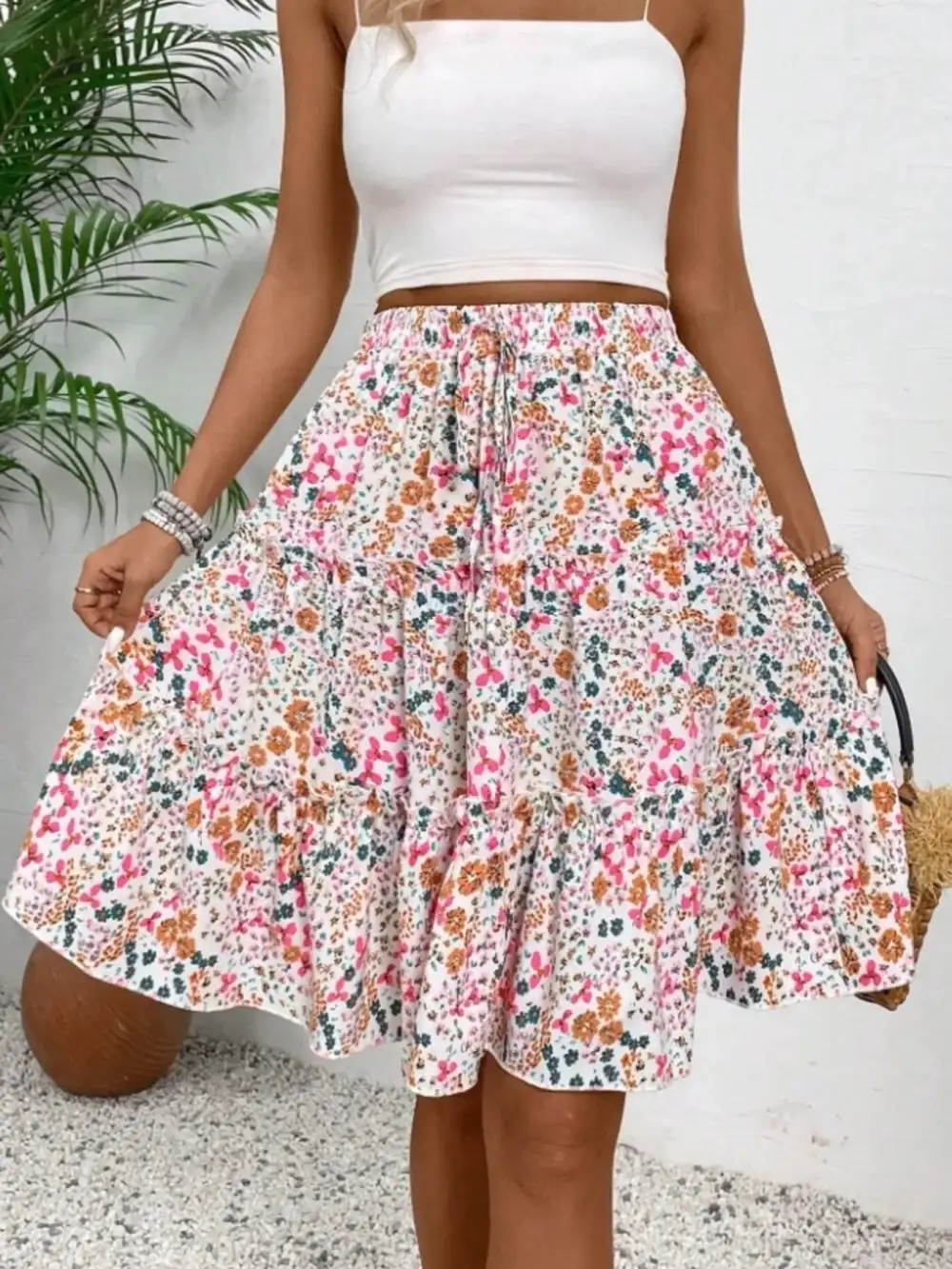 Textured Ruffle Trim Printed Silhouette Skirt