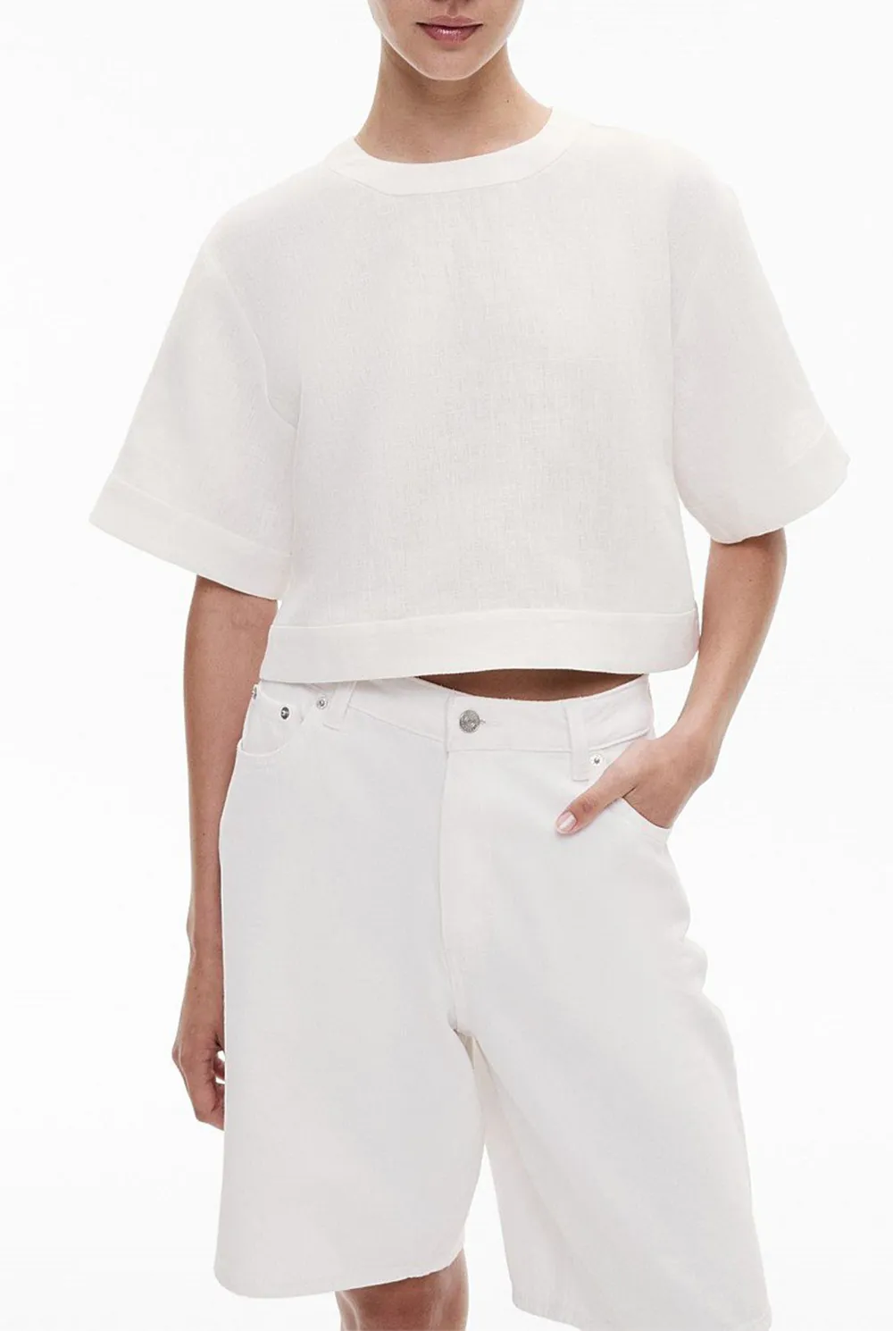 Linen Round-Neck T-Shirt