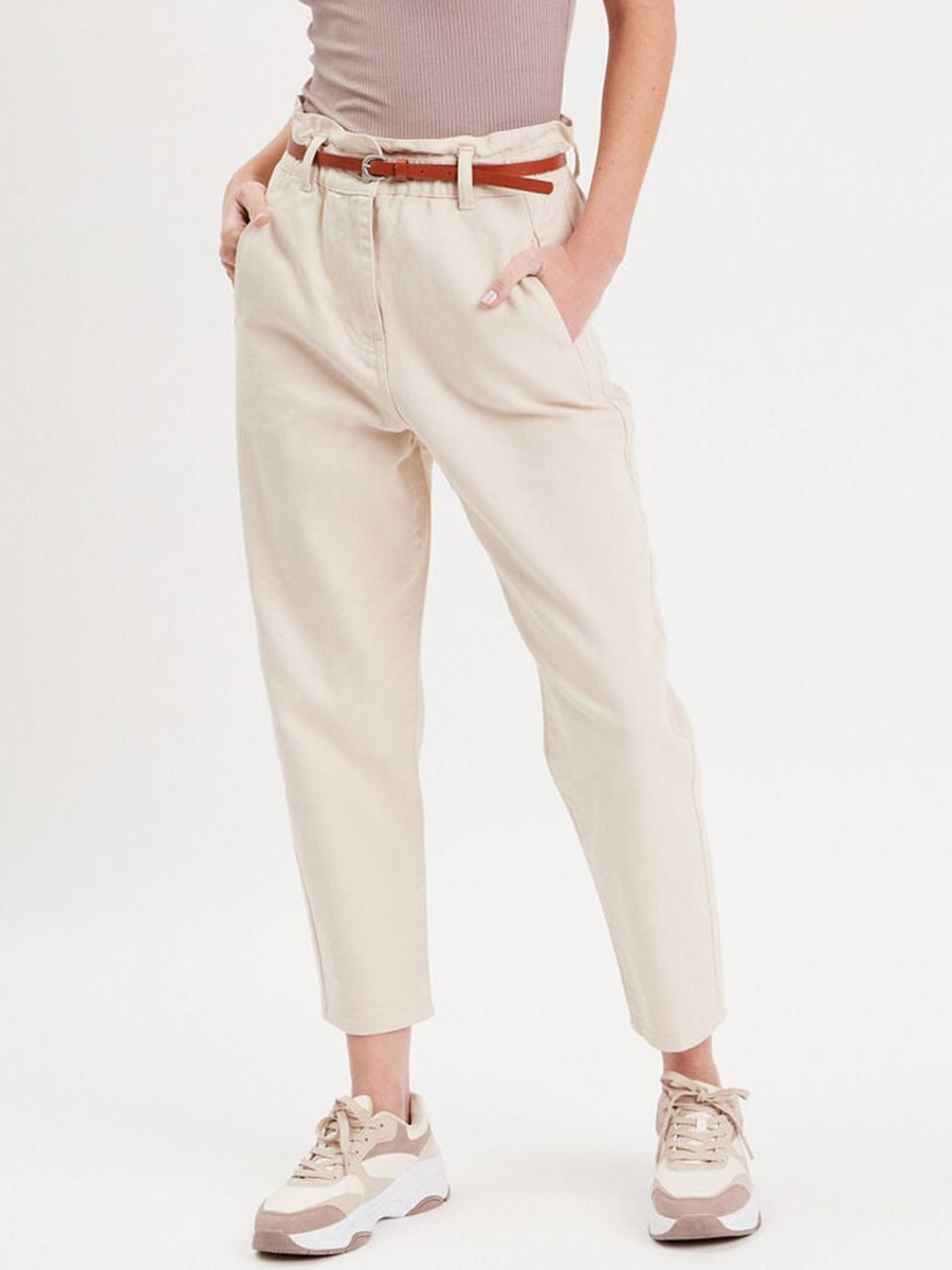 Pantalon slouchy ceinturé ecru femme