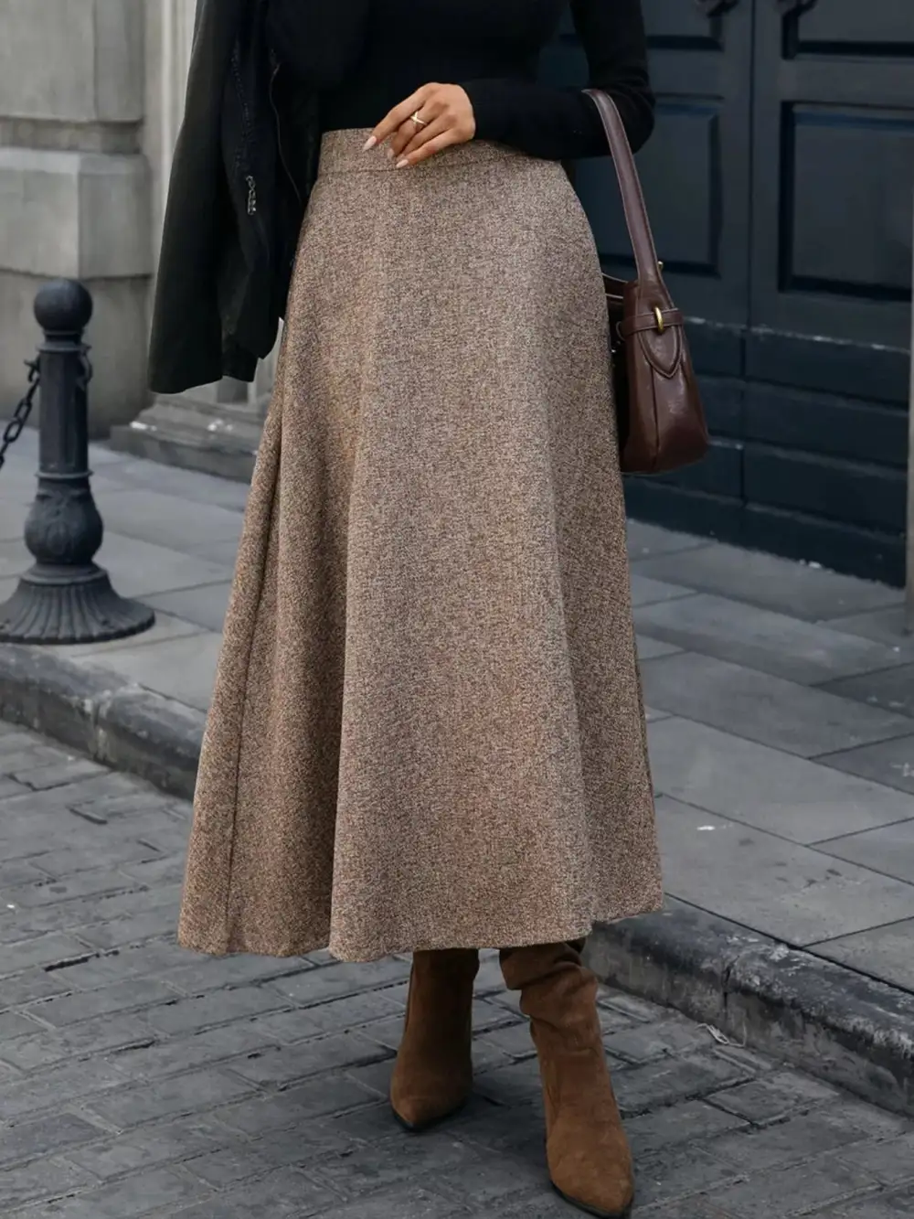 Line Line Midi Skirt