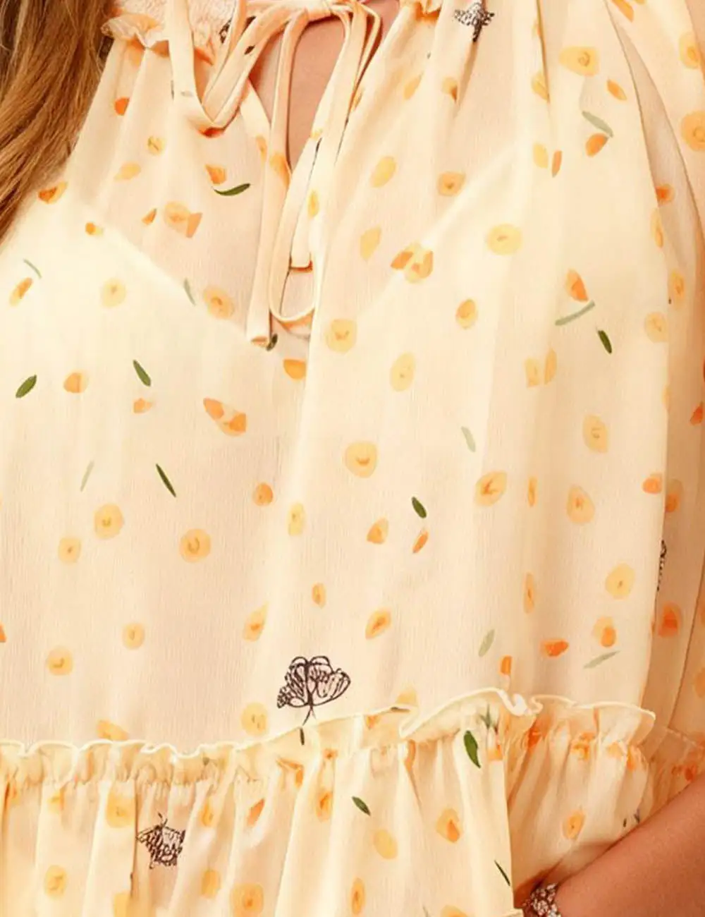 Ruffle Hem Neck Short Sleeves Babydoll Blouse