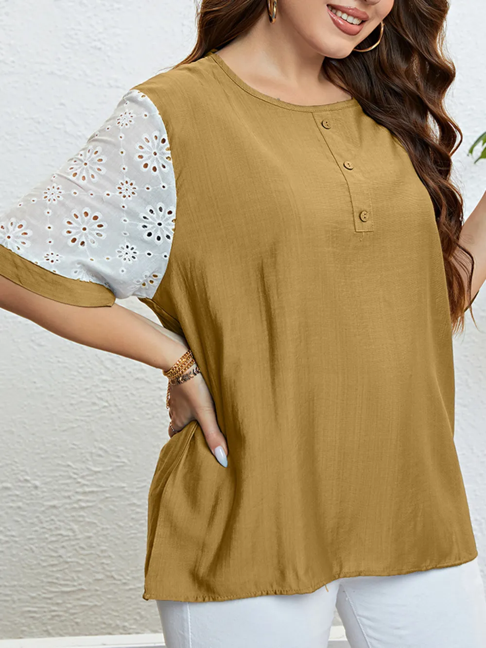 Women Casual Large Size Top With Patchwork Sleeves