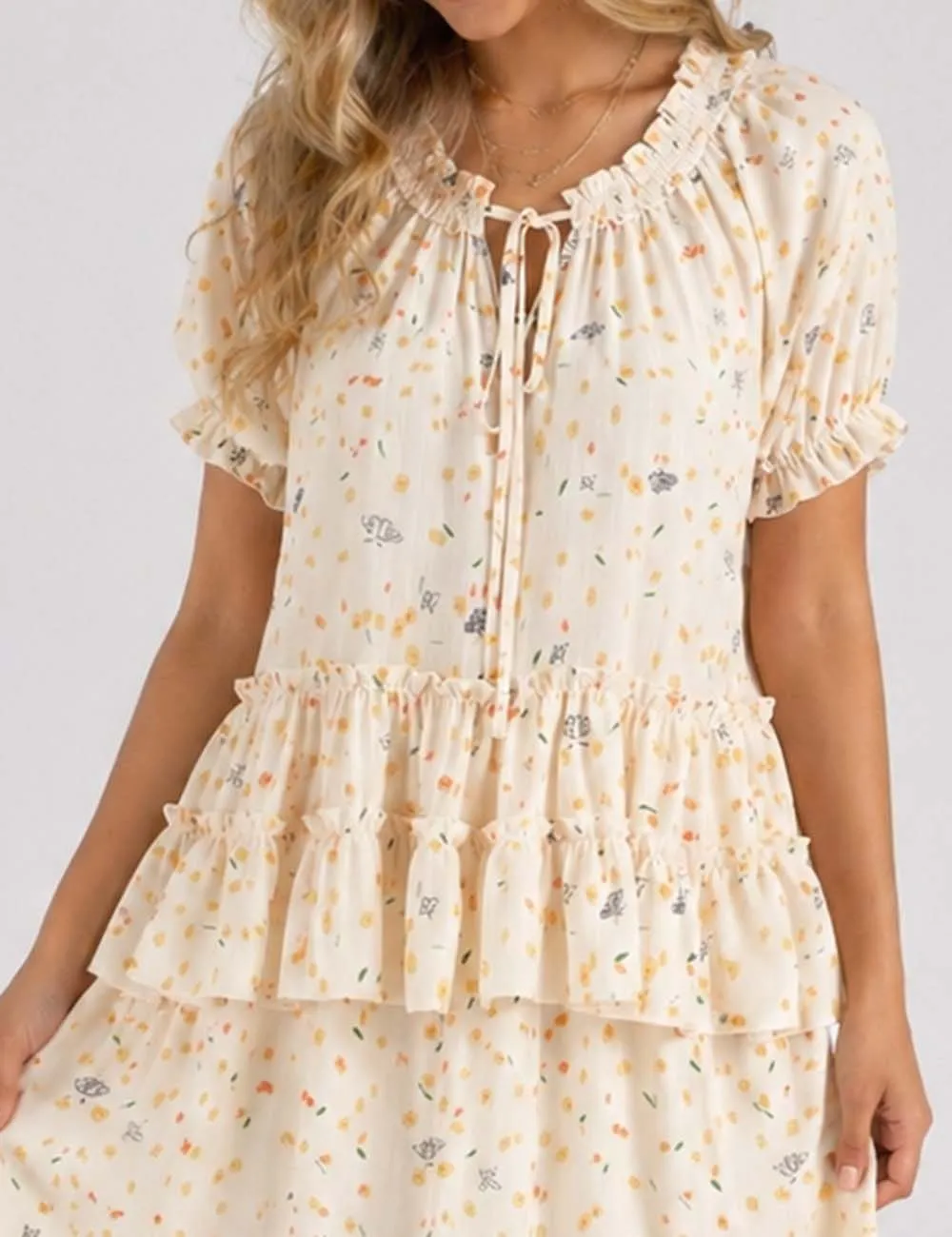 Ruffle Hem Neck Short Sleeves Babydoll Blouse
