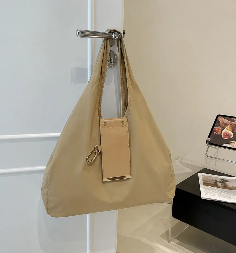 💥2026 HOT SALE💥Foldable Keychain Bag – Reusable Expandable Shopping Bag with Key Ring