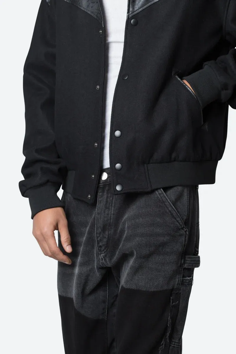 BLACK LEATHER - PATCHED BOMBER JACKET