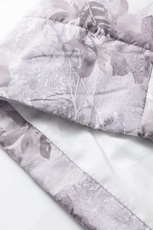 Camo Leaf Print Puffer Vest