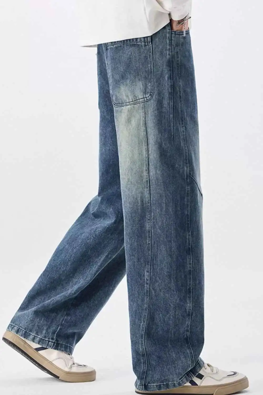 Relaxed Vintage Wash Wide Leg Jeans