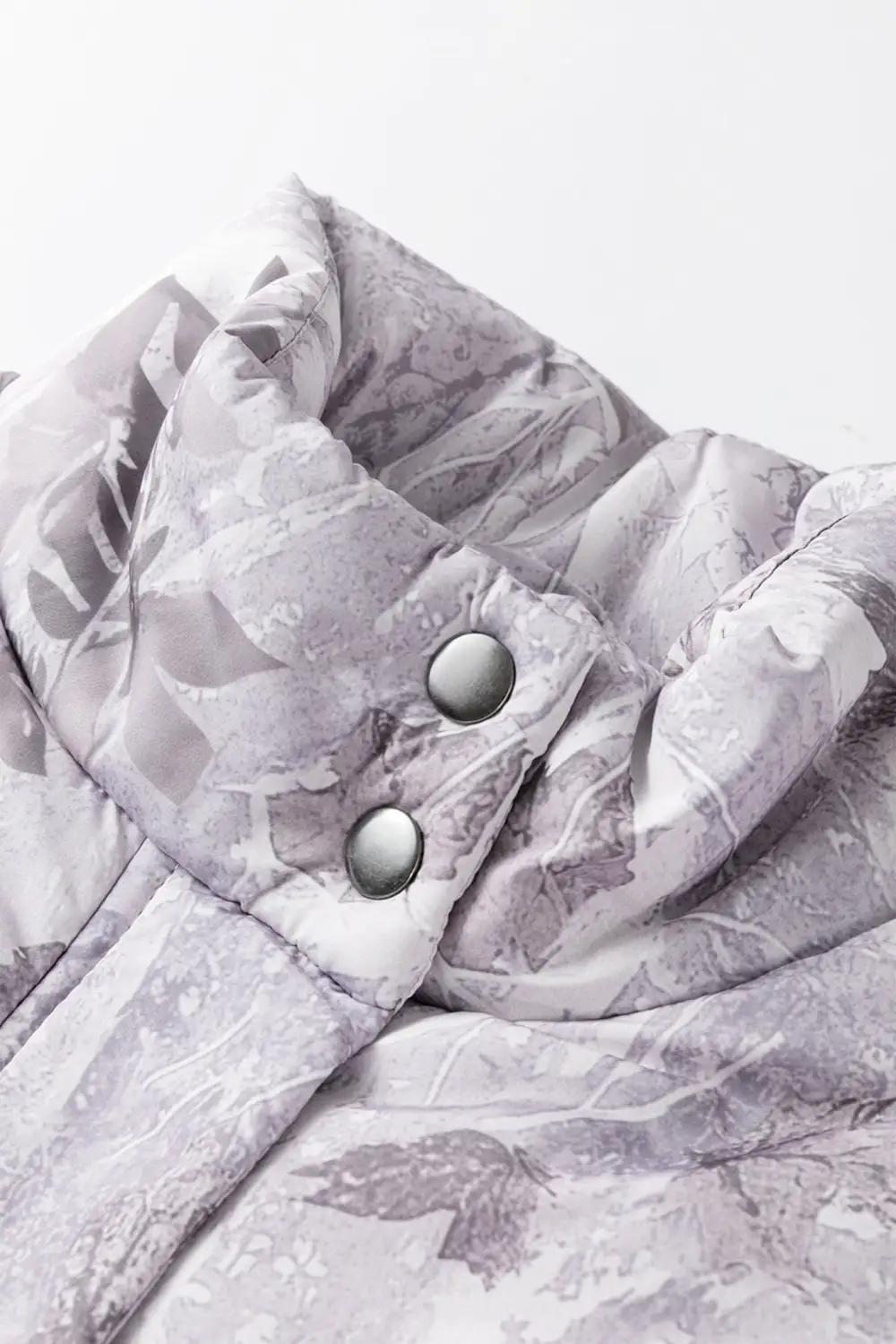 Camo Leaf Print Puffer Vest