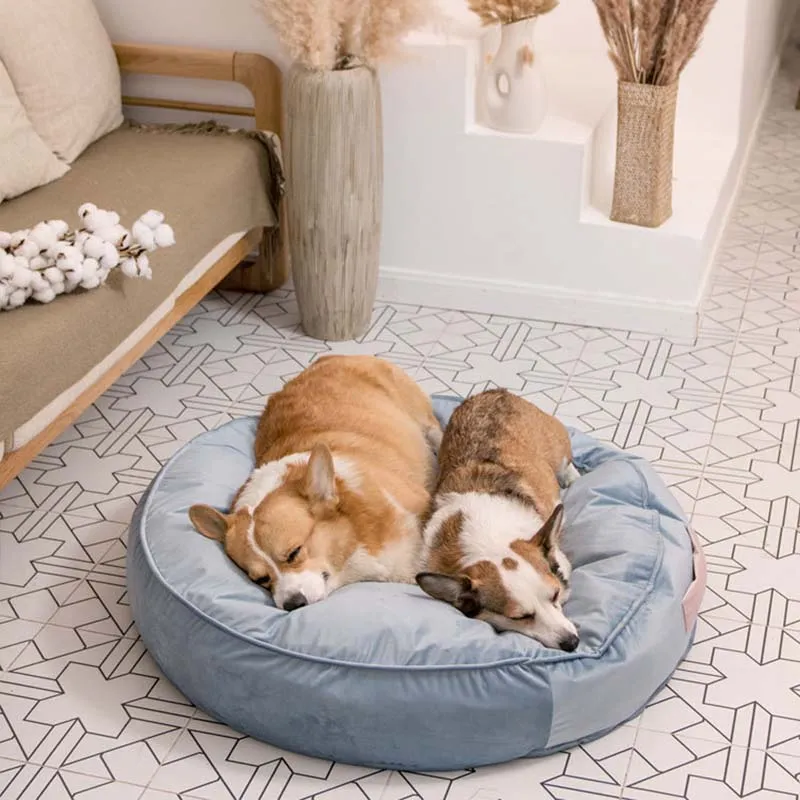 Soft Round Velvet Ice Silk Cooling Dog Bed