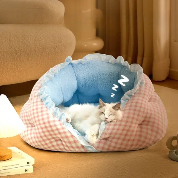 Warm Enclosed Pet Bed