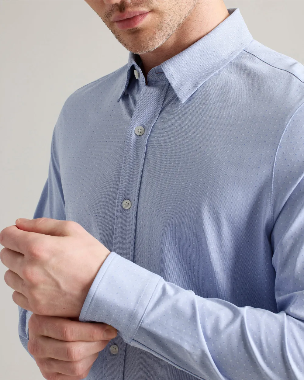 Men's Fashionable Commuting Shirt