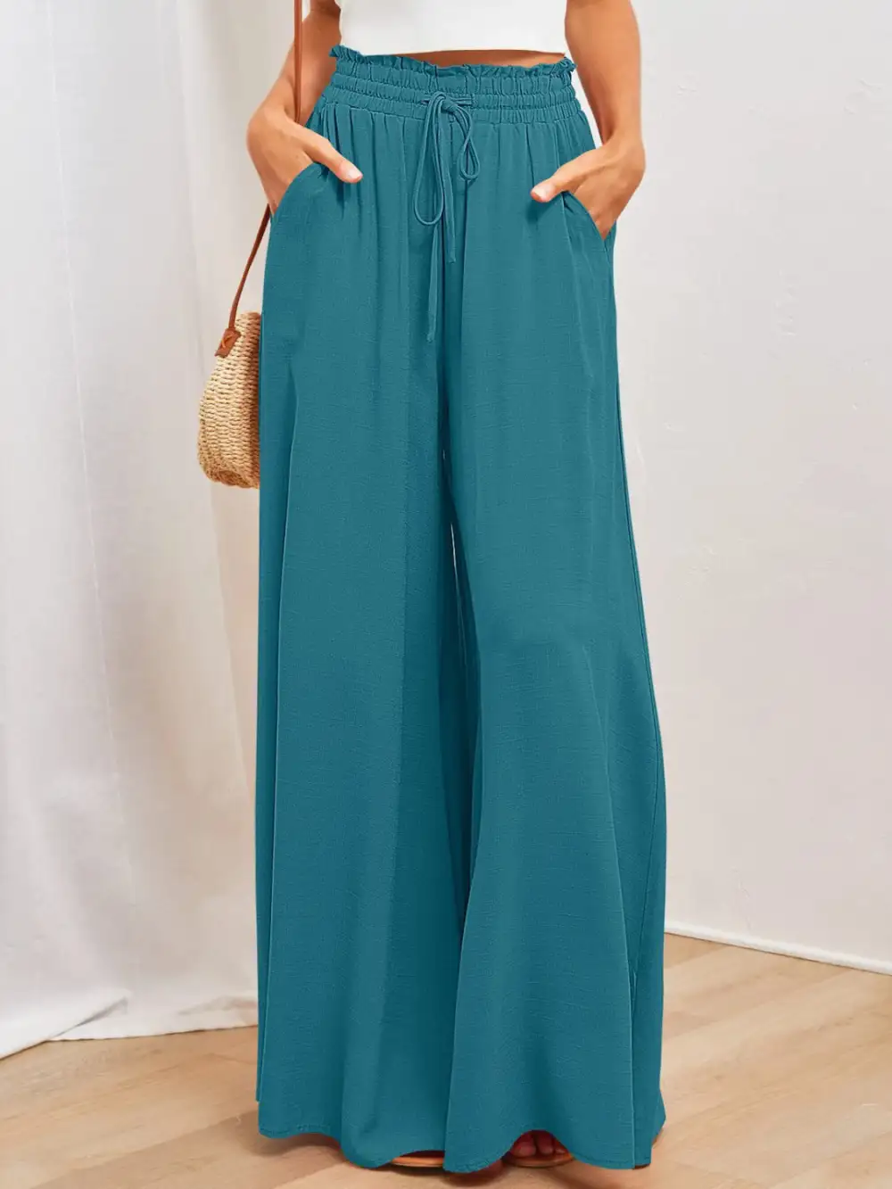 Textured Wide Leg Pants With Pocket