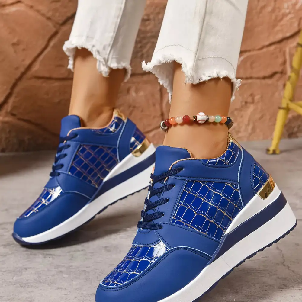 Refined Lace-Up Round Toe Sneakers