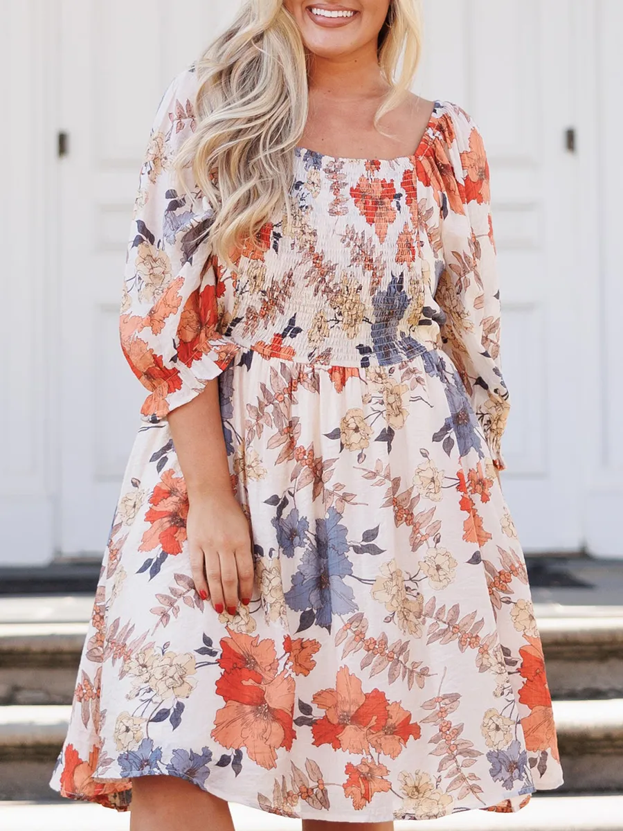 Floral Patterned Square Neck Pleated Loose Fitting Dress