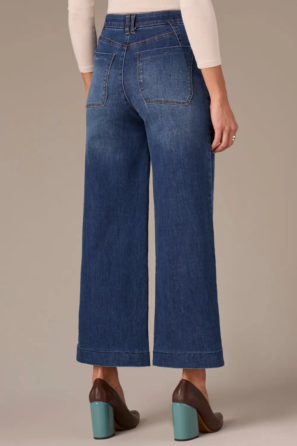 Petite V-Yoke Wide Leg Jeans