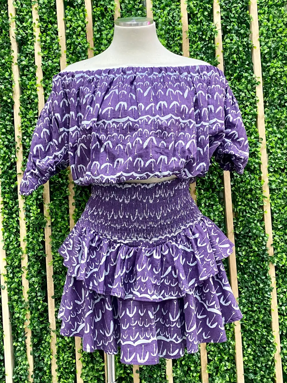 Eyelet Print Puff Sleeve Top