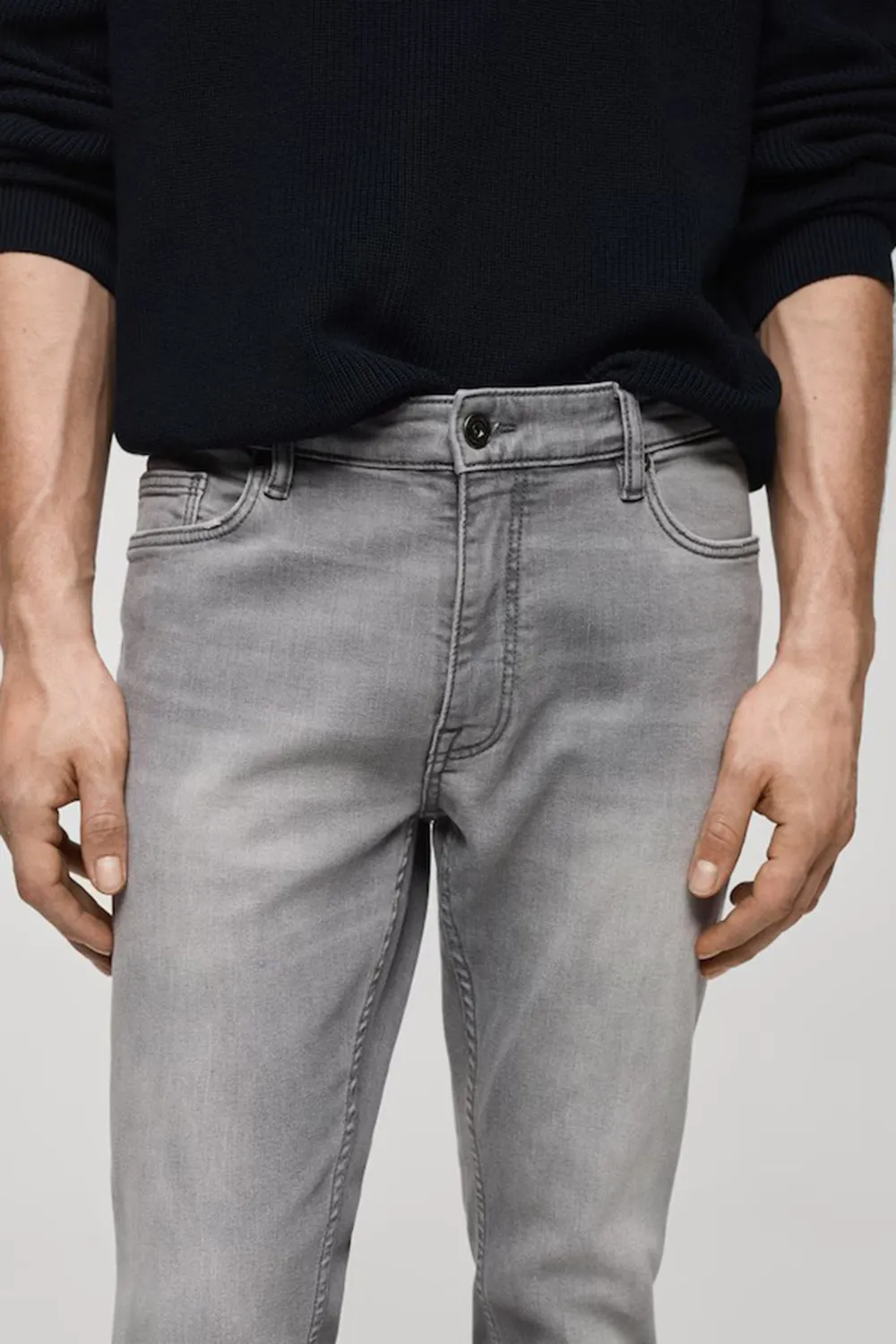 Daily Skinny-Fit Jeans