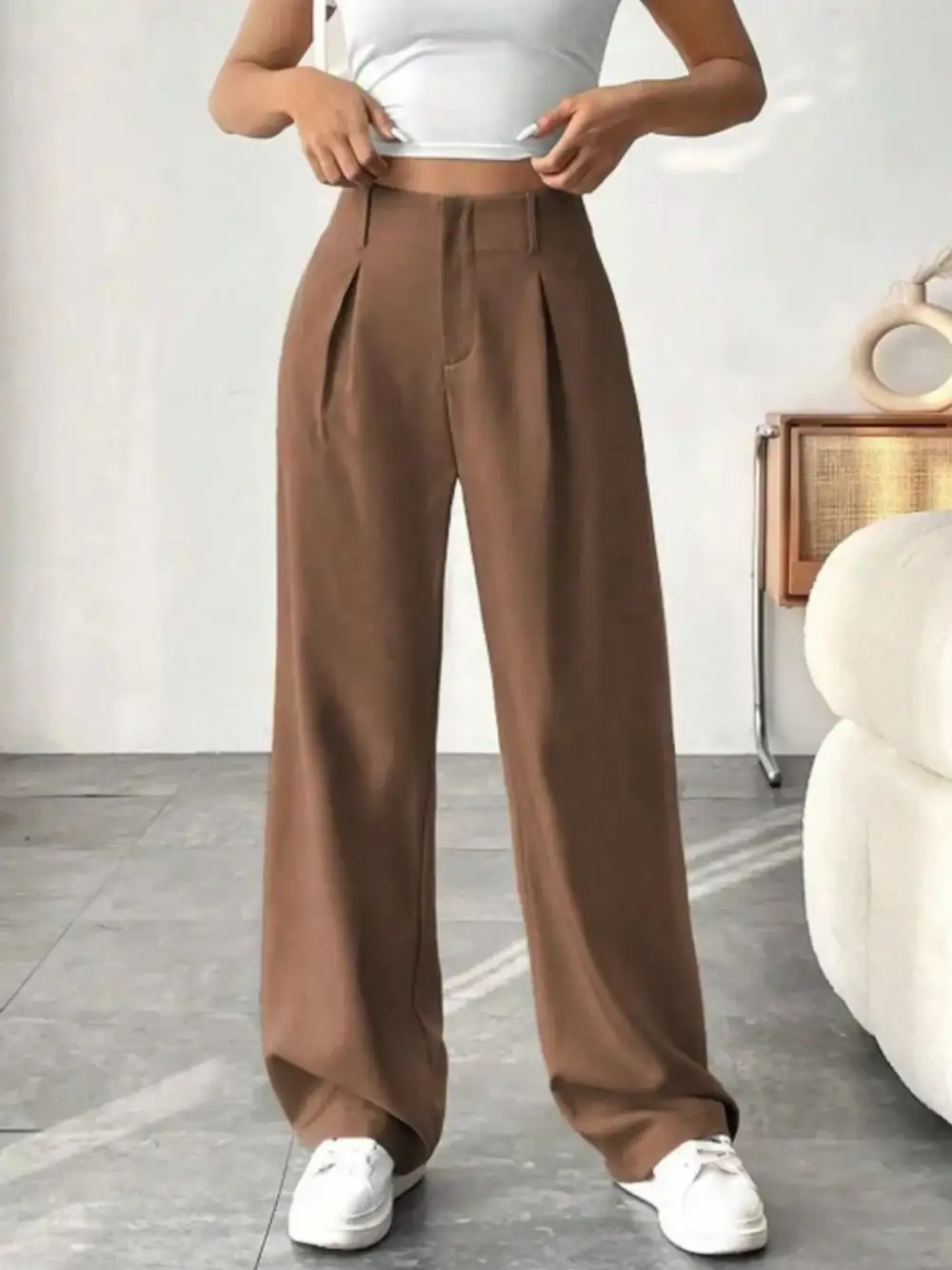 Everyday Wide Leg Pleated Pants