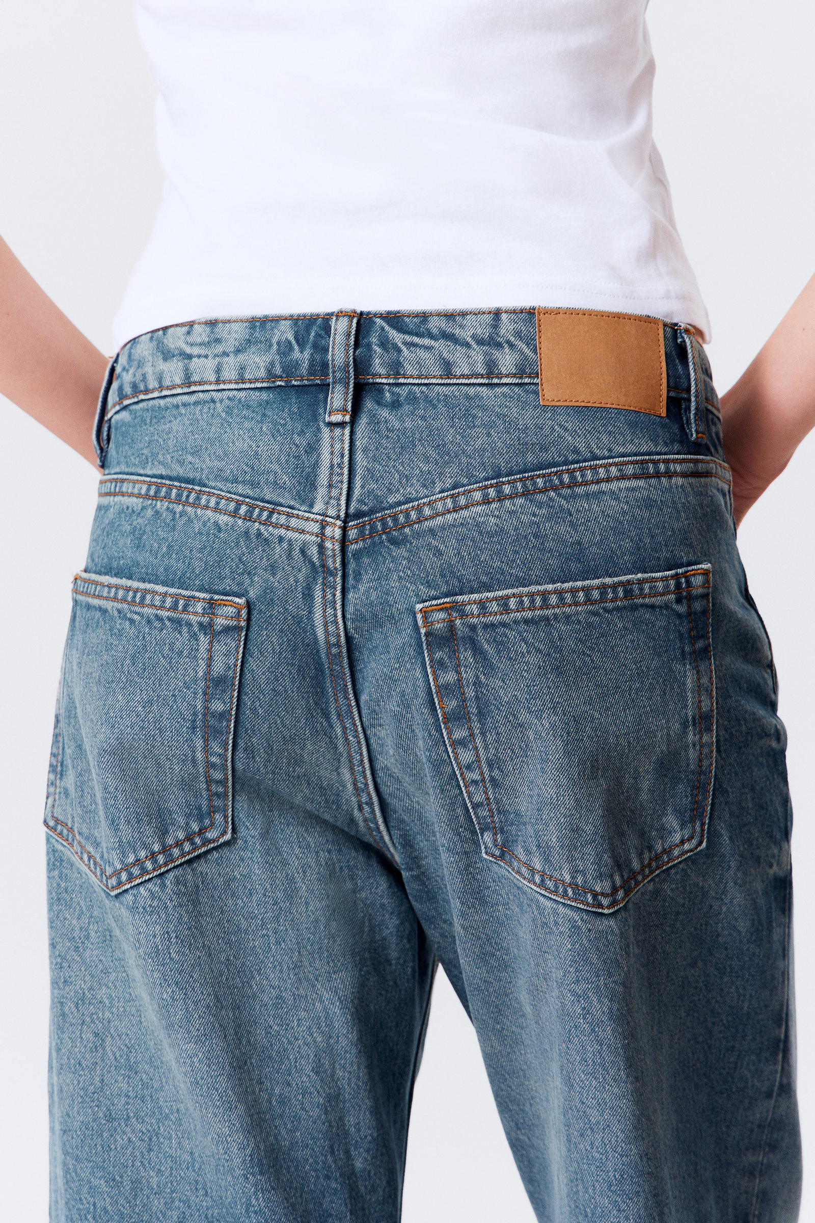 Loose Low Waist Jeans