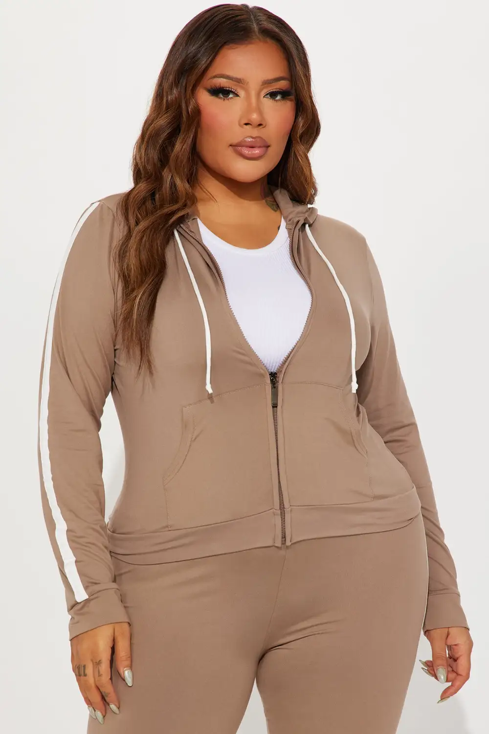 Tennis Courts III Zip Set - Taupe