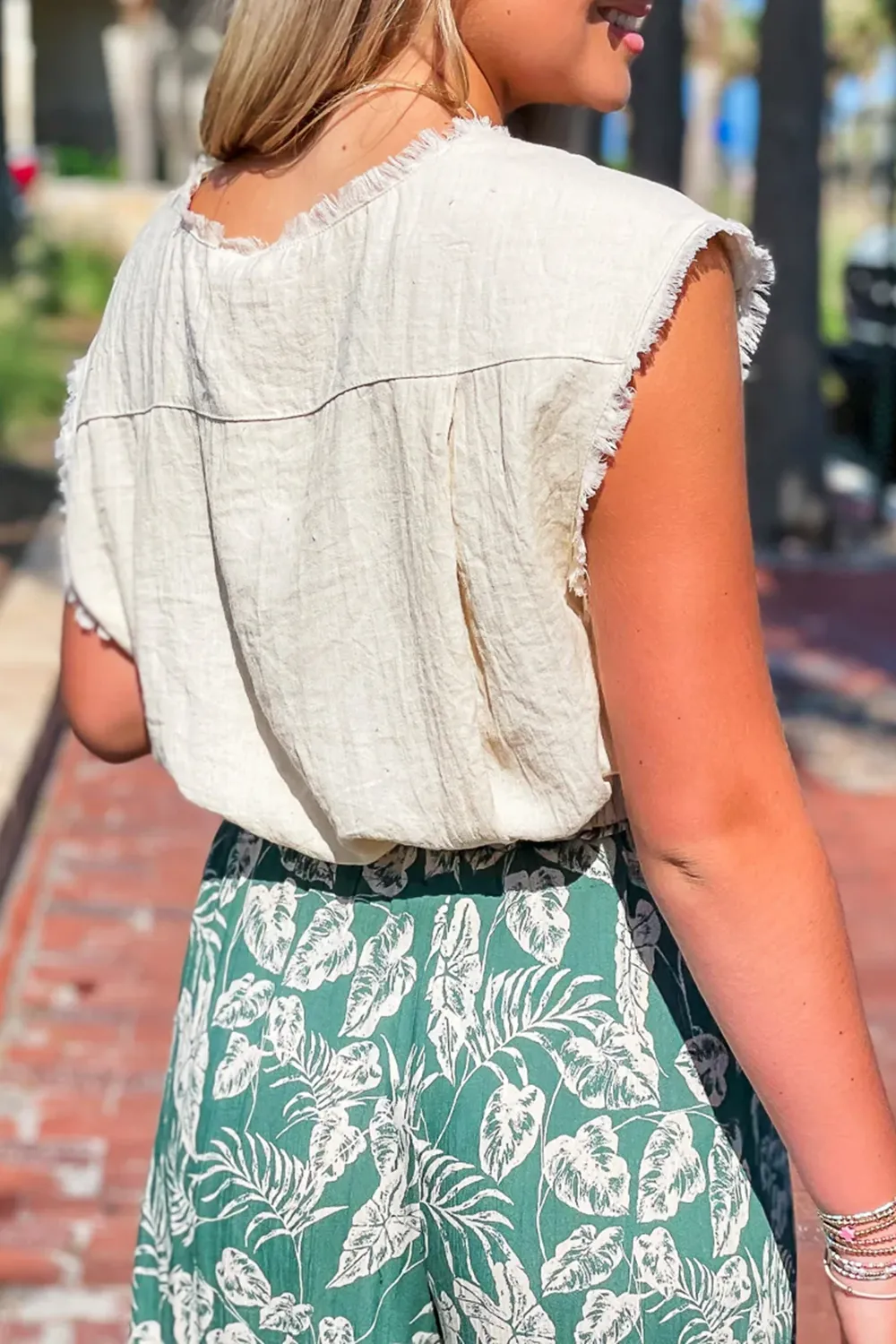 V-Neck Hip-Hop Cut Top