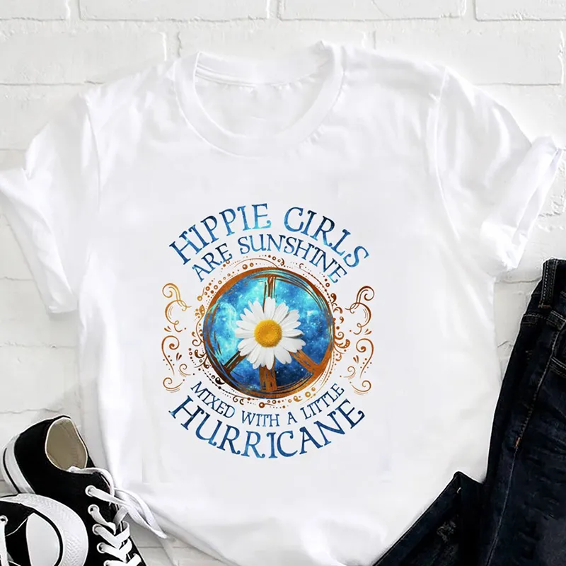 Women's Hippie Girls Are Sunshine Mixed With A Little Hurricane Print Round Neck Short Sleeved T-shirt