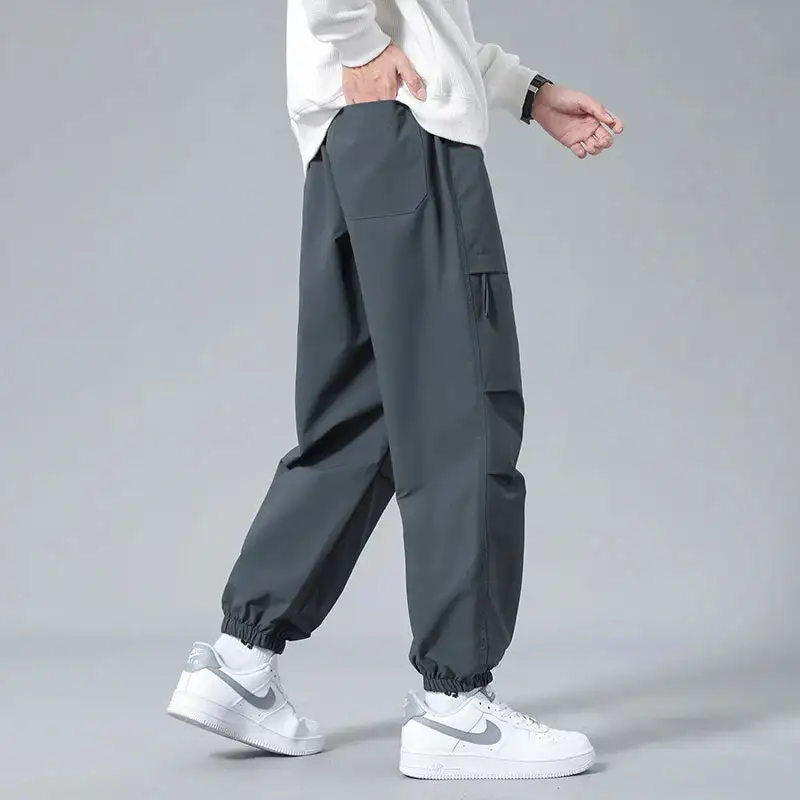 Men's Tapered Utility Jogger Pants