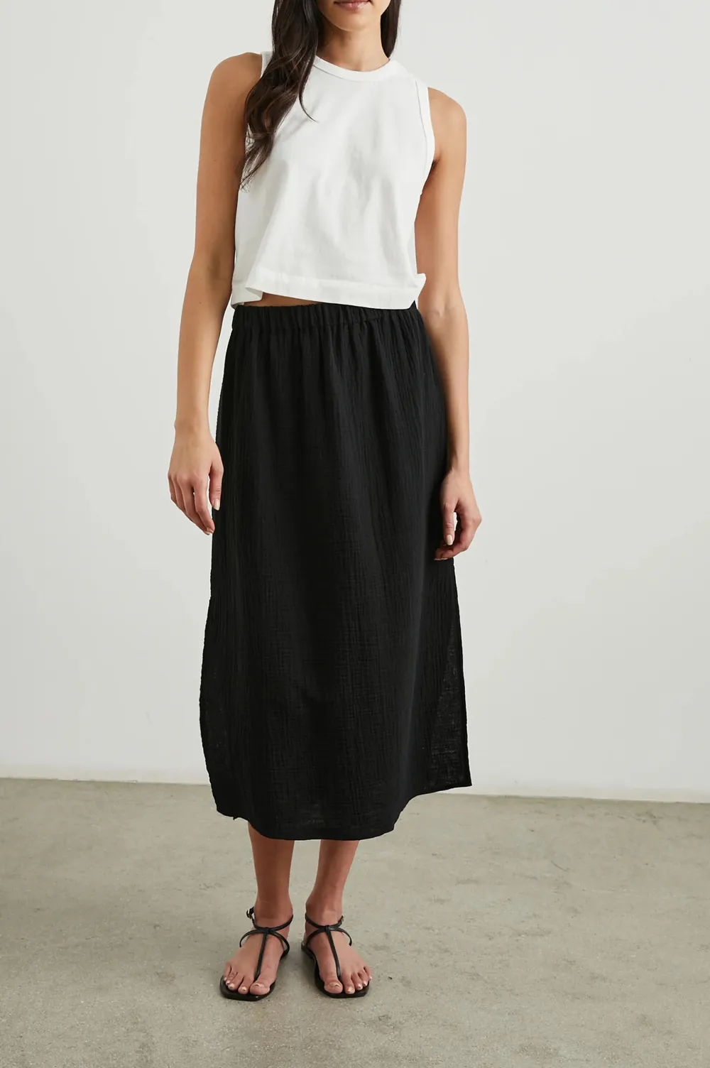 Women's Round-Neck Blouse