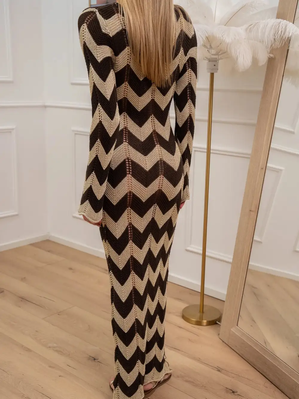 Sleeveless Maxi V Neck Dress