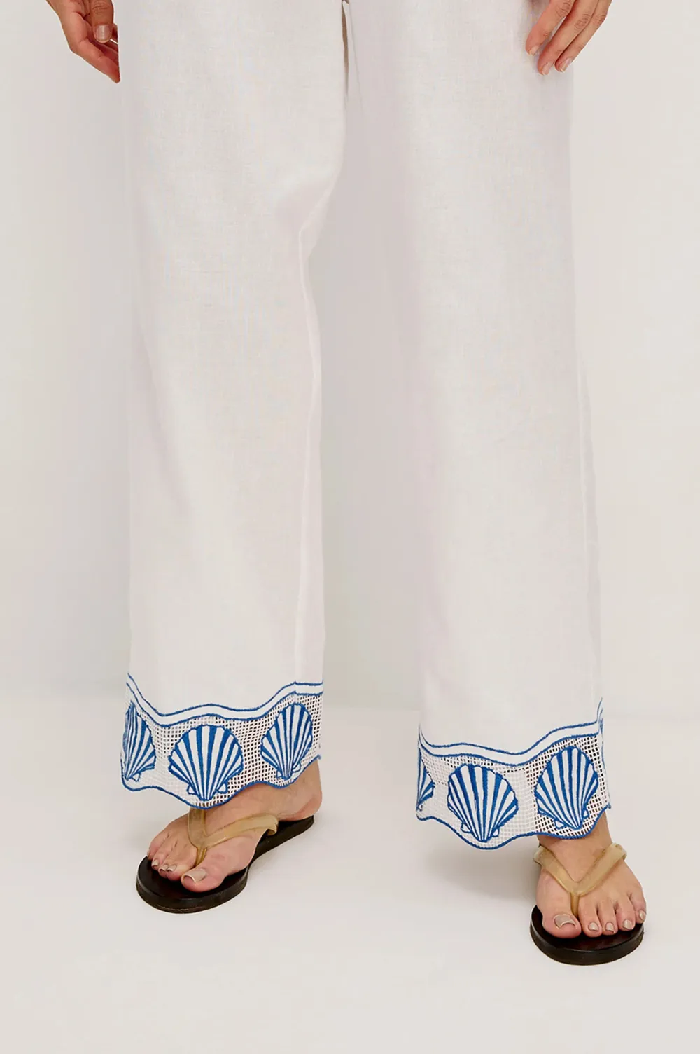 Shell-Patterned Loose Trousers