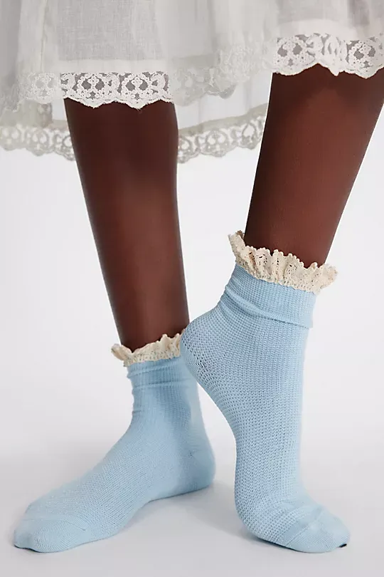 Waffle Lace Knit Socks