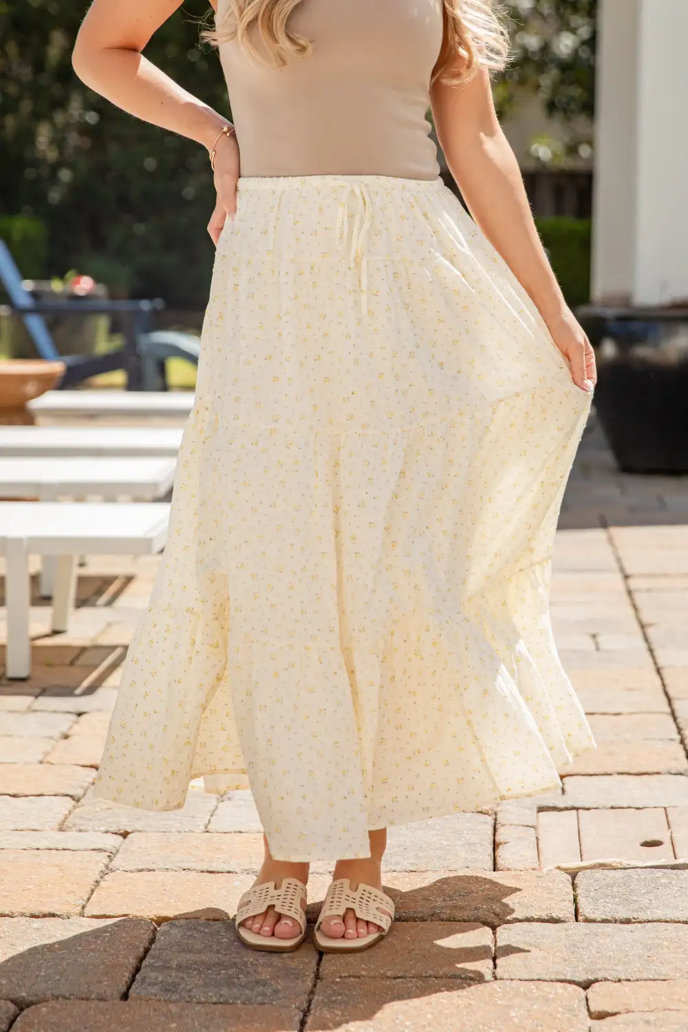 Resort Mid Rise Elastic Waist Tiered Maxi Skirt