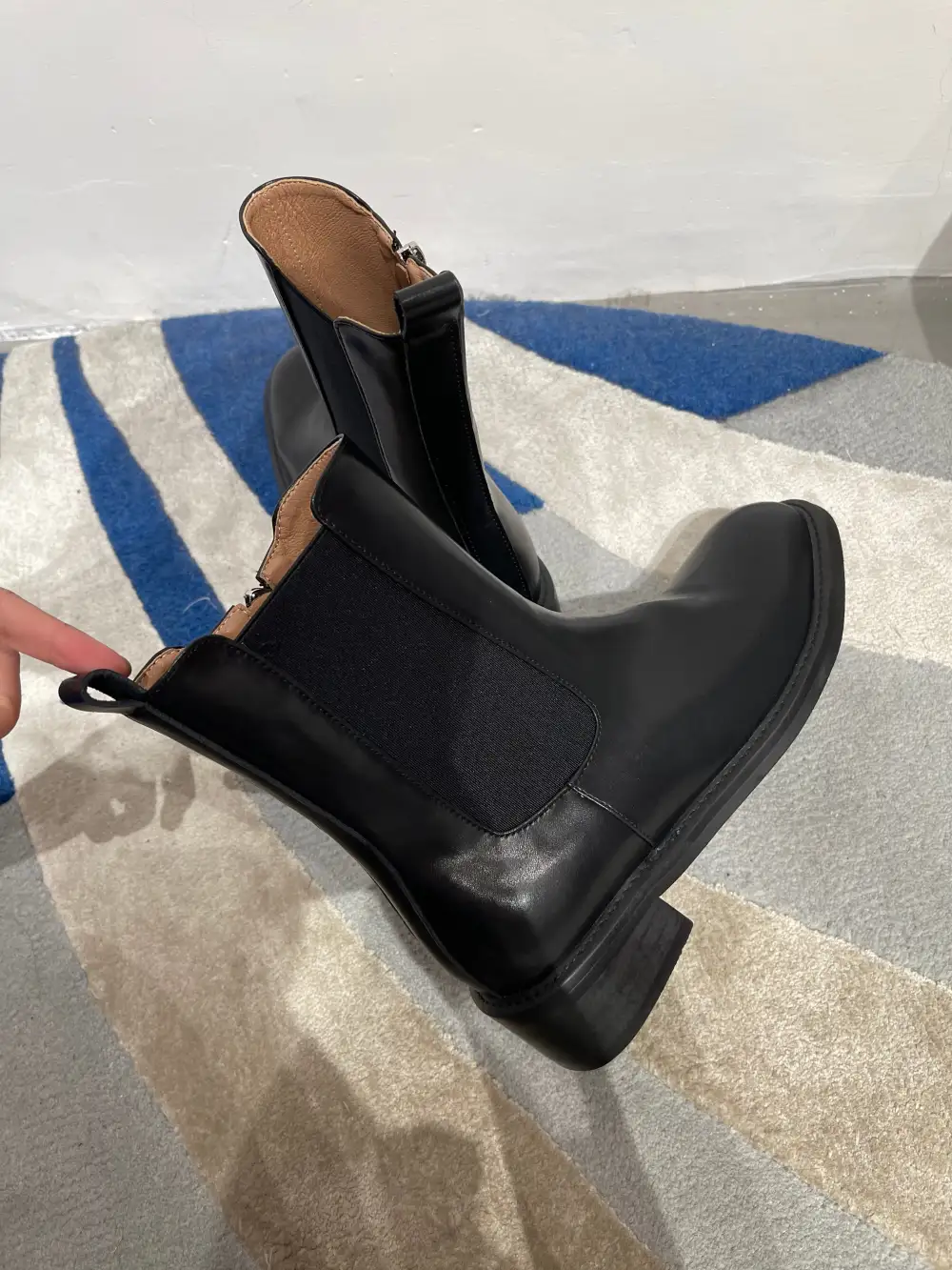Refined Everyday Flats Boots